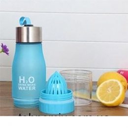 Бутылка соковыжималка H2O голубая