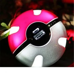 Повербанк Покебол 10000 mAh Power Bank Pokemon Go Розовый