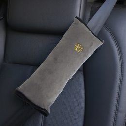Компактна подушка-підголівник на ремінь безпеки Чорна (219)