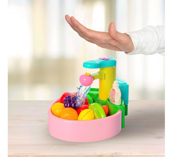 Игровой набор "Раковина и фрукты" течёт вода из крана. Фрукты (12шт) на липучке для нарезки, игрушечный нож, доска(IGR24) QF26246P