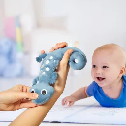 М'яка іграшка-підвіска BabyOno Ящірка Гебо 1414 для коляски (SB)