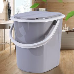 Портативне пластикове відро-туалет із кришкою "Алеана" 22 л (DRK)