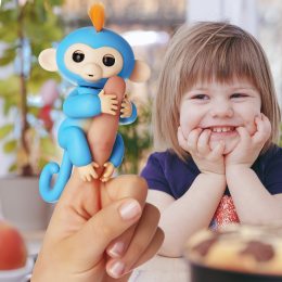 Детская интерактивная игрушка обезьянка со звуковыми эффектами Fingerlings Синий