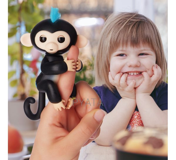 Дитяча інтерактивна іграшка мавпочка зі звуковими ефектами Fingerlings Чорна