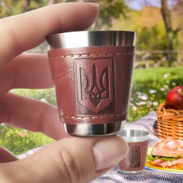 Туристический набор походных стаканов-рюмок-4шт с гербом Украины в чехле 4см