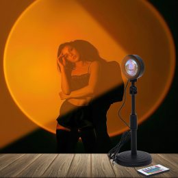 Лампа "Закат солнца" для съемки фото и тик ток, RGBW 16 цветов, с пультом (прозрачная линза)
