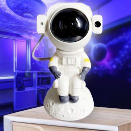 Нічник-проектор зоряного неба "Космонавт на Місяці" з підсвічуванням 9 режимів підсвічування XD-20 (259)