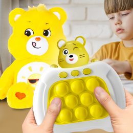 Дитяча електронна розвиваюча ігрова консоль-головоломка попіт Quick Push Care Bears №221В Жовта + м'яка іграшка Ведмедик Care Bears Жовта (КК)