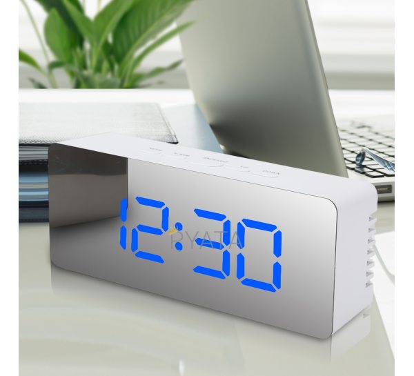 Настільний дзеркальний годинник Mirror Led Clock YQ-719 у стилі мінімал, Синій циферблат/Білий корпус