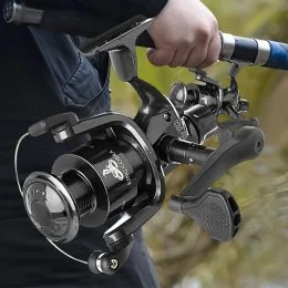 Рыболовная катушка фидерная Cobra CB240RD 5.1:1 (ЖЯ)