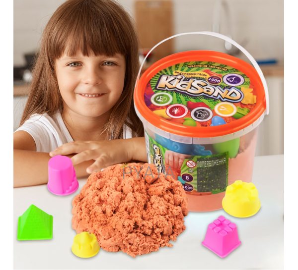 Кинетический песок «KidSand» в ведре 1000 г с формочками, Оранжевый (I24)