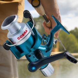 Рибацька фідерна котушка Cobra CB140RD 5.1:1 Синій