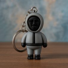 Коллекционные брелки моделька охранника Игра в кальмара "Ведущий" 58х30 мм (12)