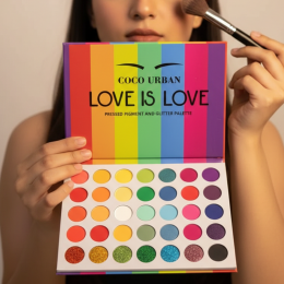 Палитра теней для век Love is Love, 35 оттенков (AX)