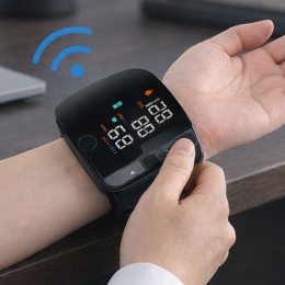 Тонометр автоматичний на зап'ястя intelli system s-979 з голосовим супроводом українська мова