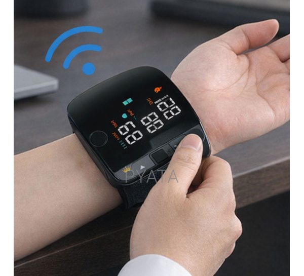 Тонометр автоматичний на зап'ястя intelli system s-979 з голосовим супроводом українська мова