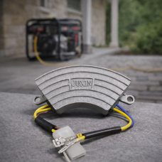 Регулятор напряжения AVR для генератора Juxin 168F (1-2 кВт)