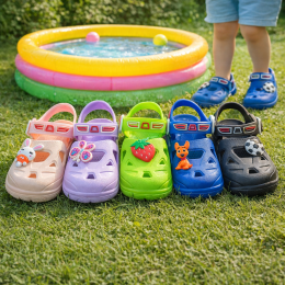 Дитячі гумові крокси тапки-садалі з п'ятковим ремінцем LuckLine 3 пари (випадковий колір) розмір 18